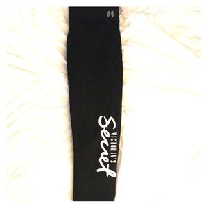 VS Black Capri Yoga